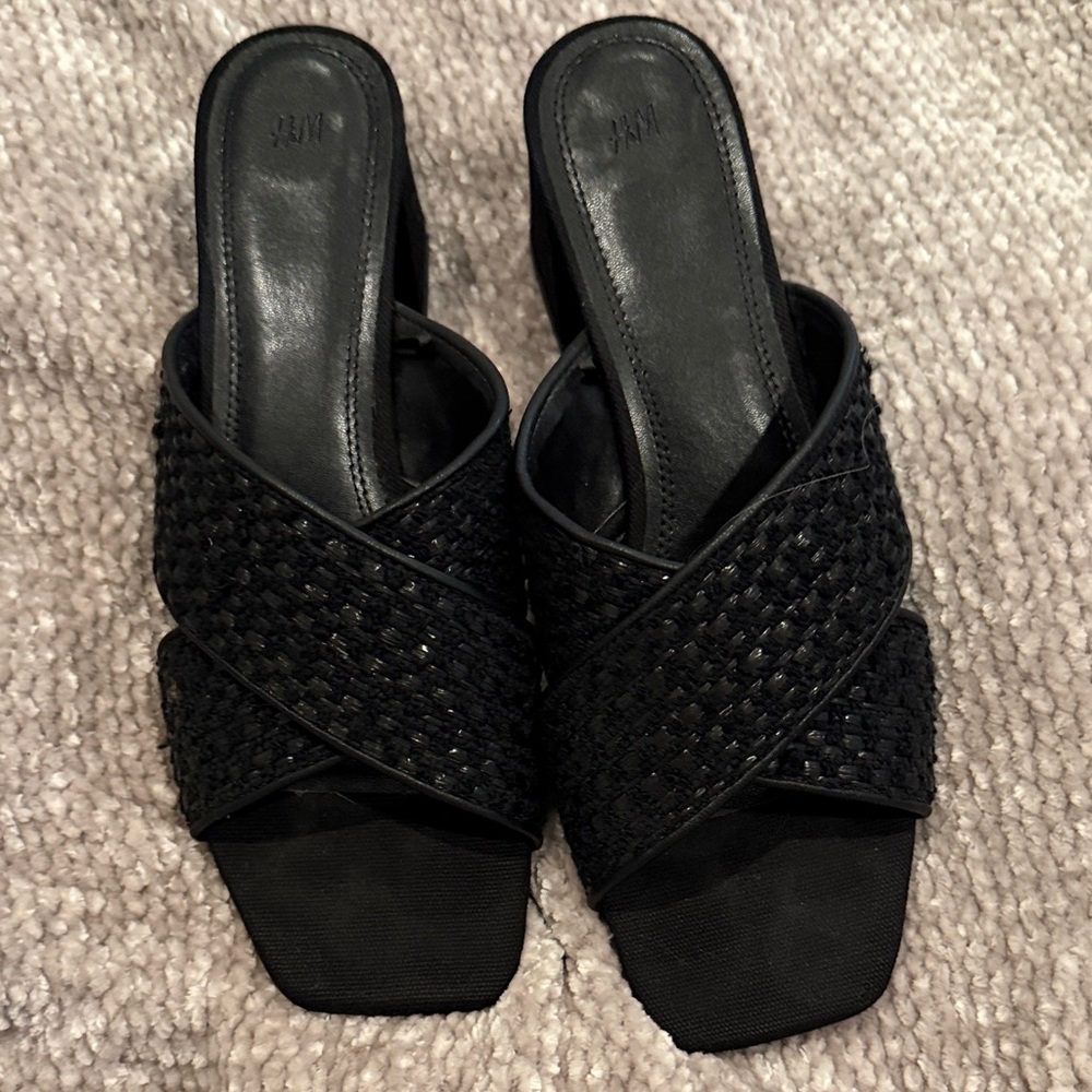 Black sandals